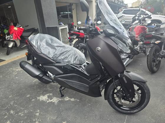 YAMAHA XMAX 300 CONNECTED ABS 